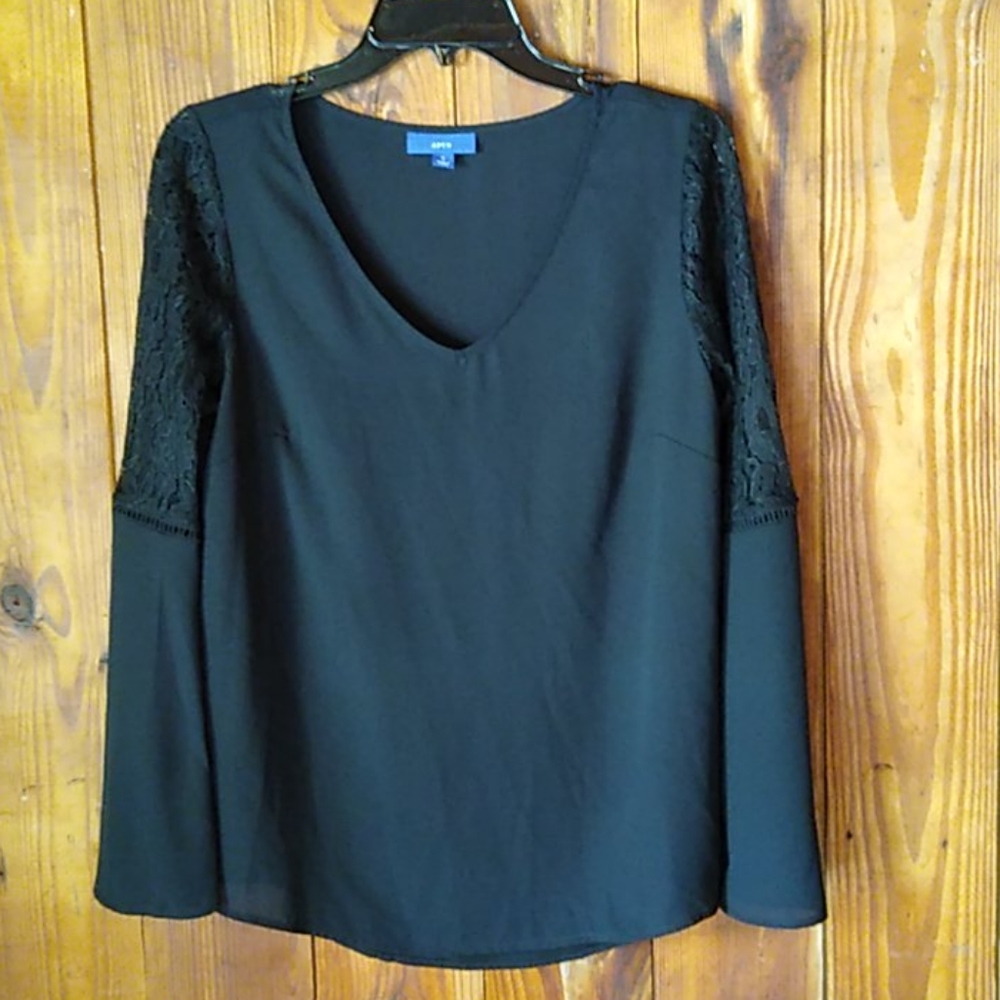 Apt. 9 Top Size Small Polyester And Nylon Material NWT